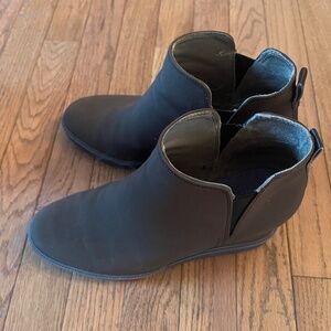 Dr. Scholl’s Boots